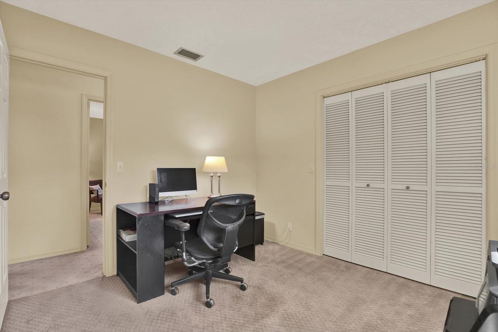 610 S SYLVAN DR, BRANDON, FL, 33510