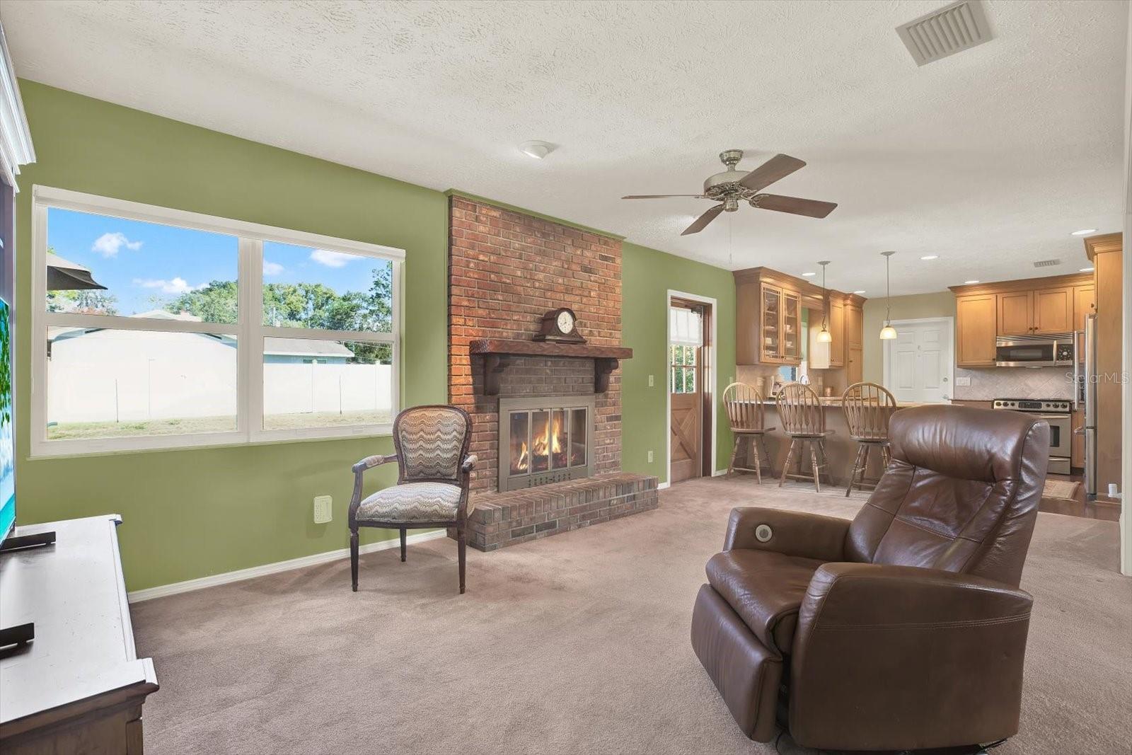 610 S SYLVAN DR, BRANDON, FL, 33510