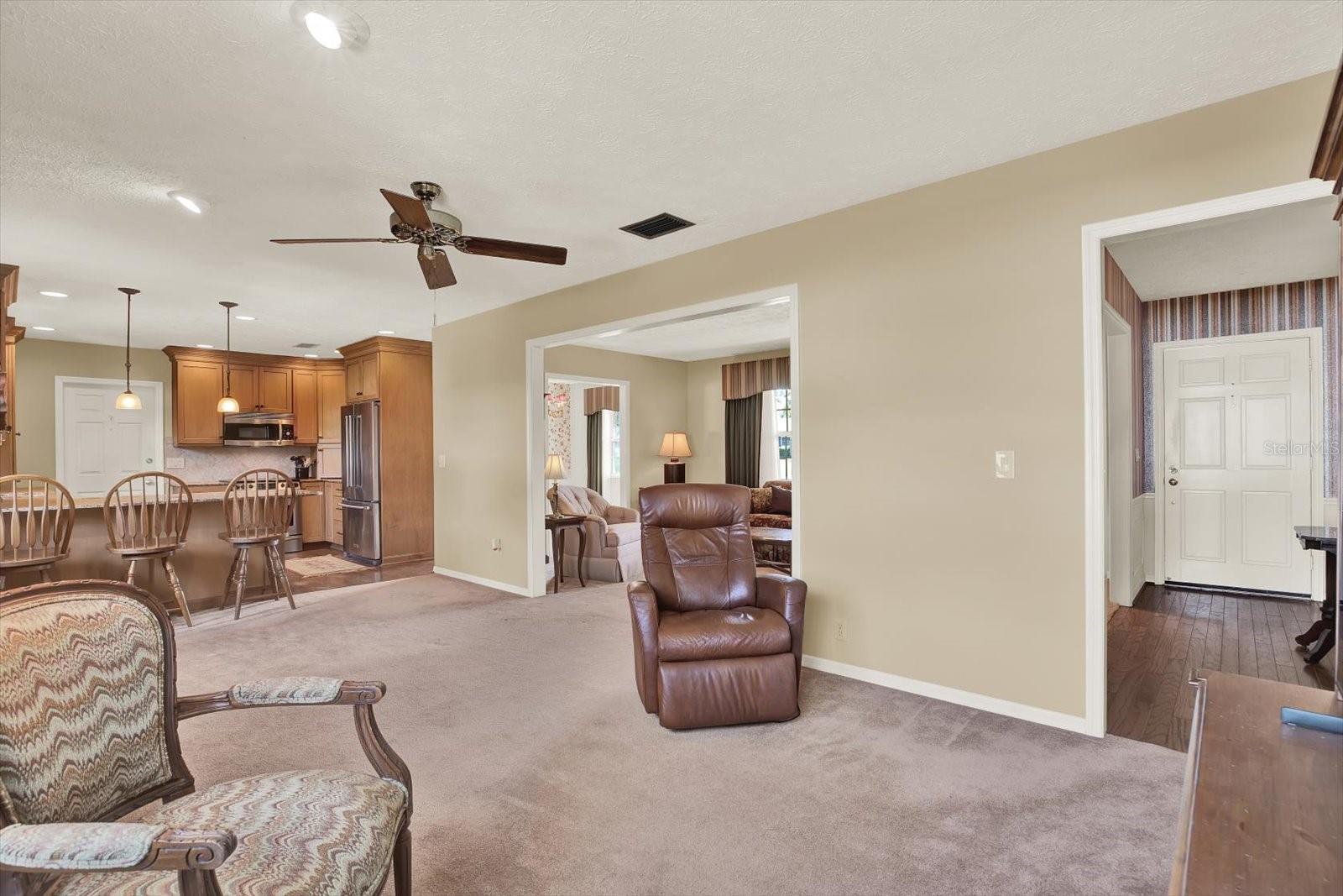 610 S SYLVAN DR, BRANDON, FL, 33510