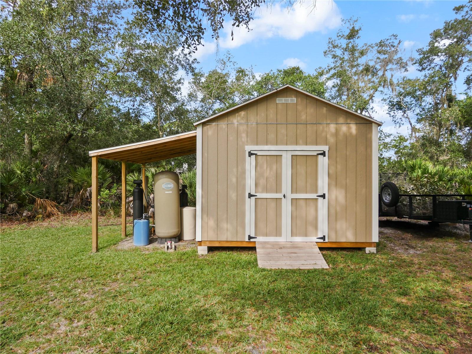 21307 REINDEER RD, CHRISTMAS, FL, 32709