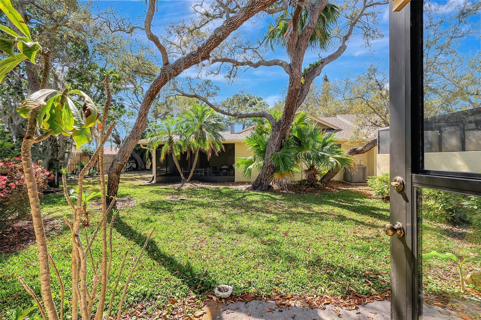 107 PARKSIDE COLONY DR, TARPON SPRINGS, FL, 34689