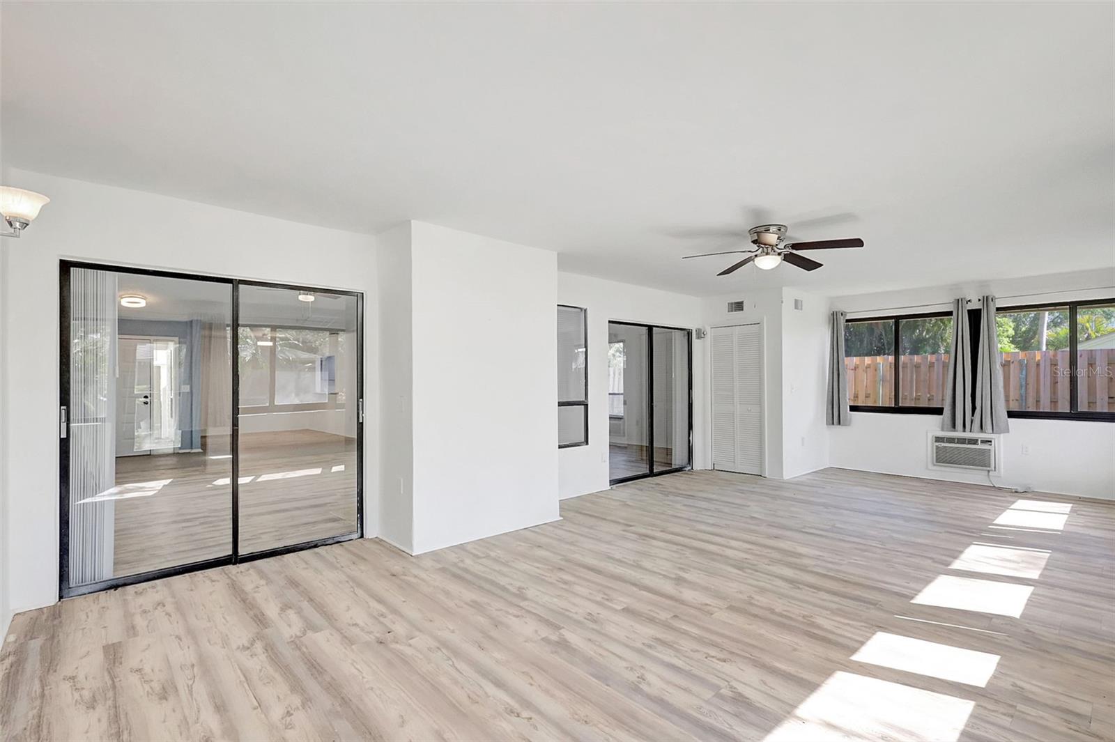 107 PARKSIDE COLONY DR, TARPON SPRINGS, FL, 34689