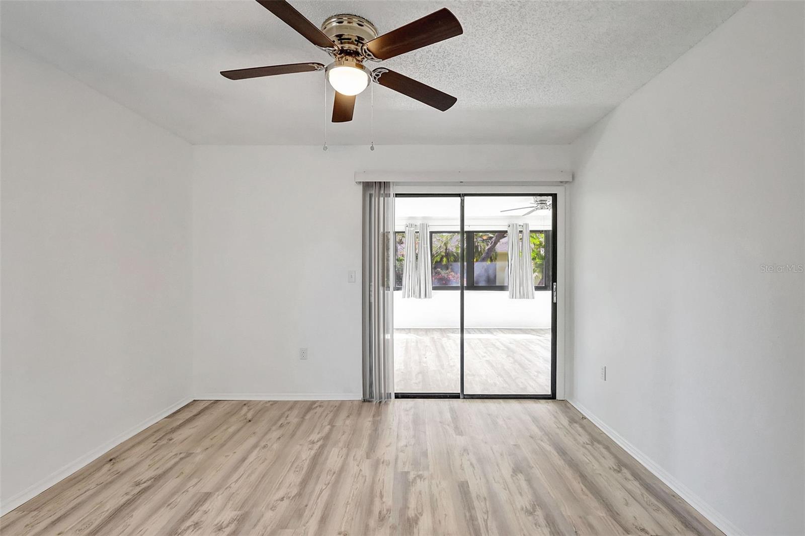 107 PARKSIDE COLONY DR, TARPON SPRINGS, FL, 34689