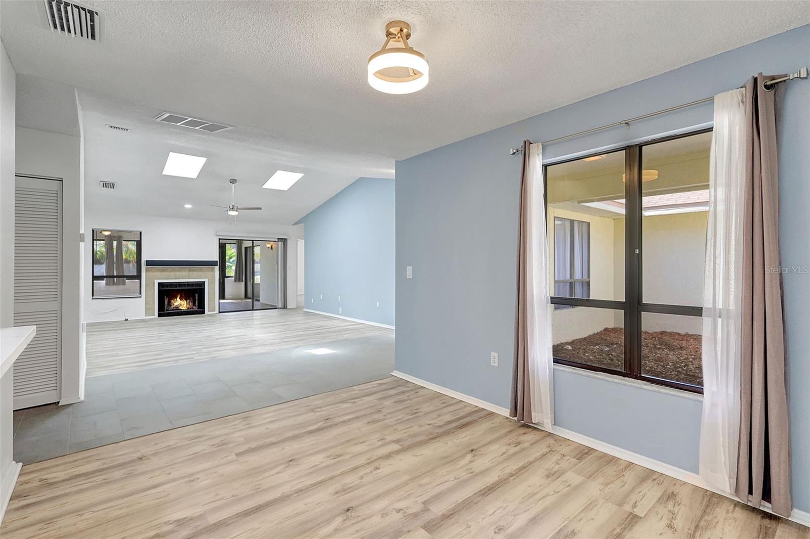 107 PARKSIDE COLONY DR, TARPON SPRINGS, FL, 34689