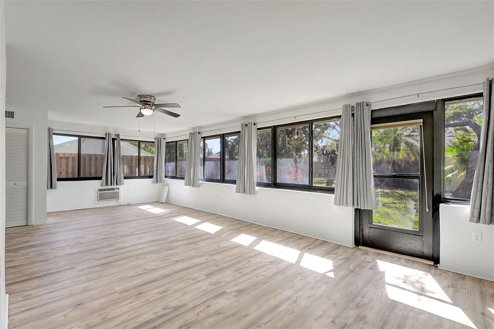 107 PARKSIDE COLONY DR, TARPON SPRINGS, FL, 34689