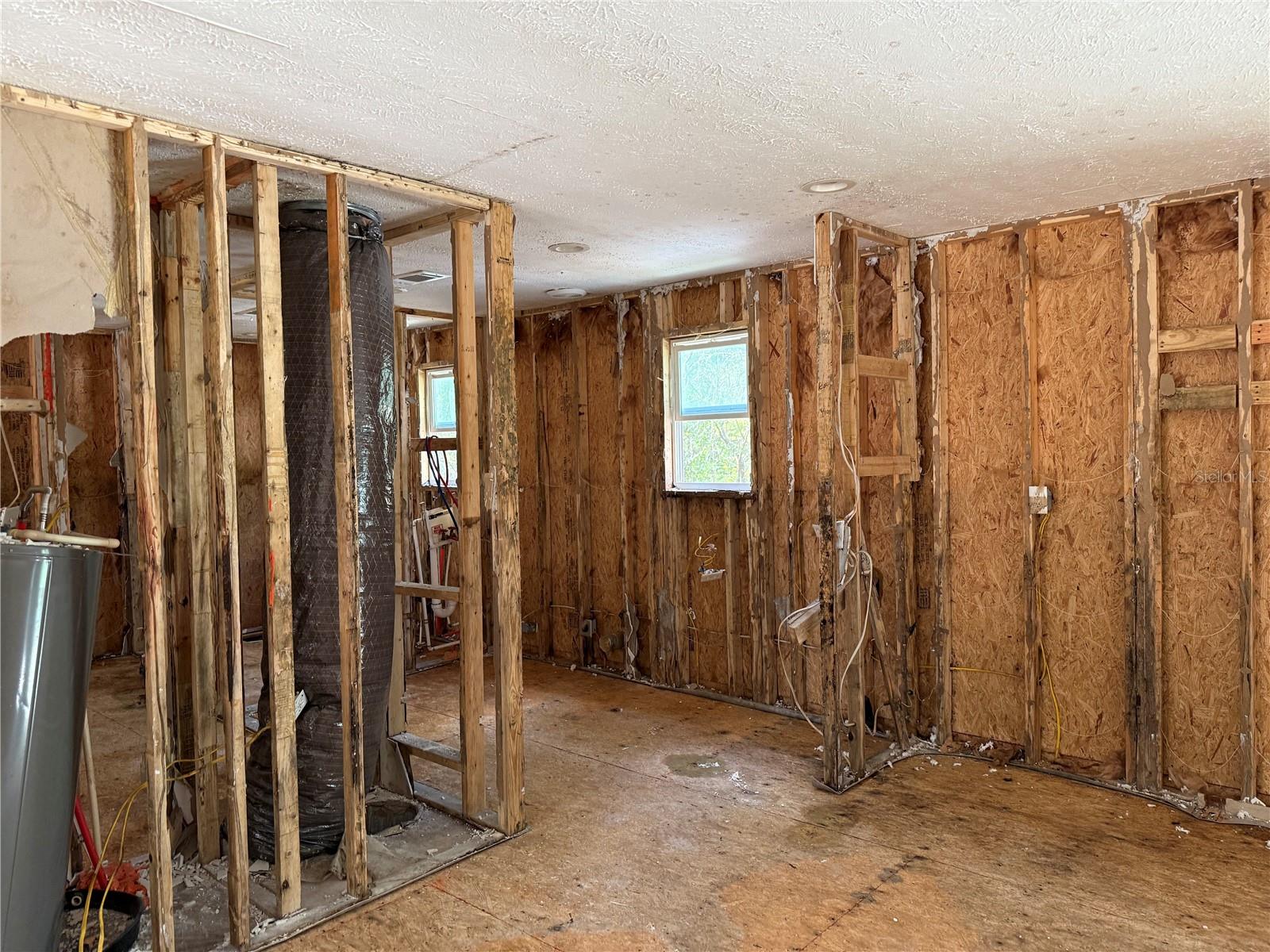 L4956042 Property Photo