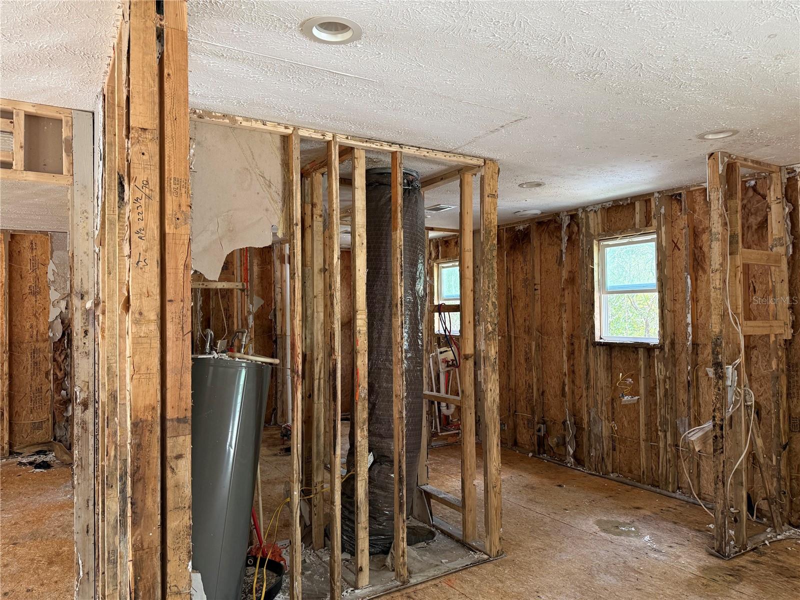 L4956042 Property Photo