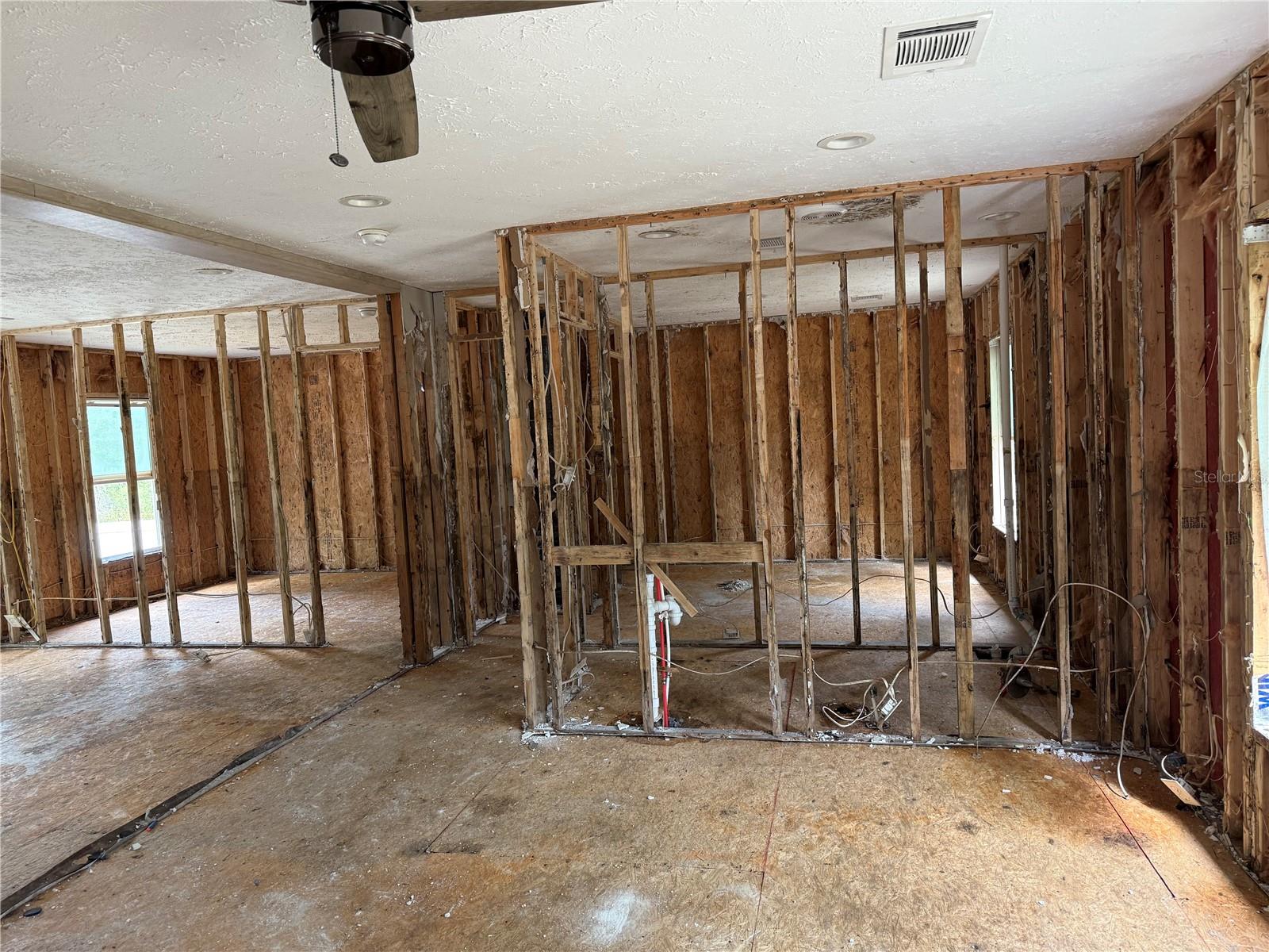 L4956042 Property Photo