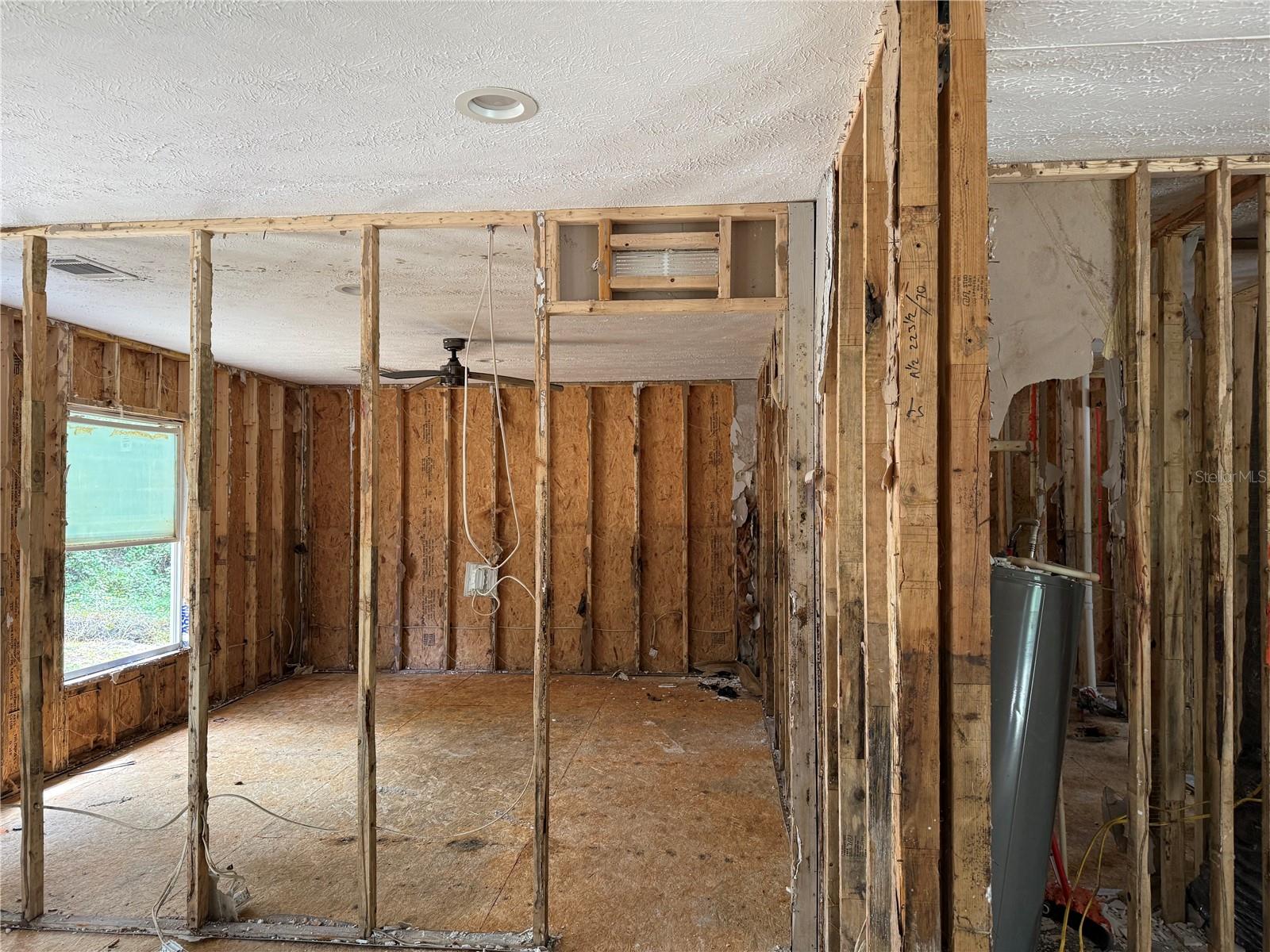 L4956042 Property Photo