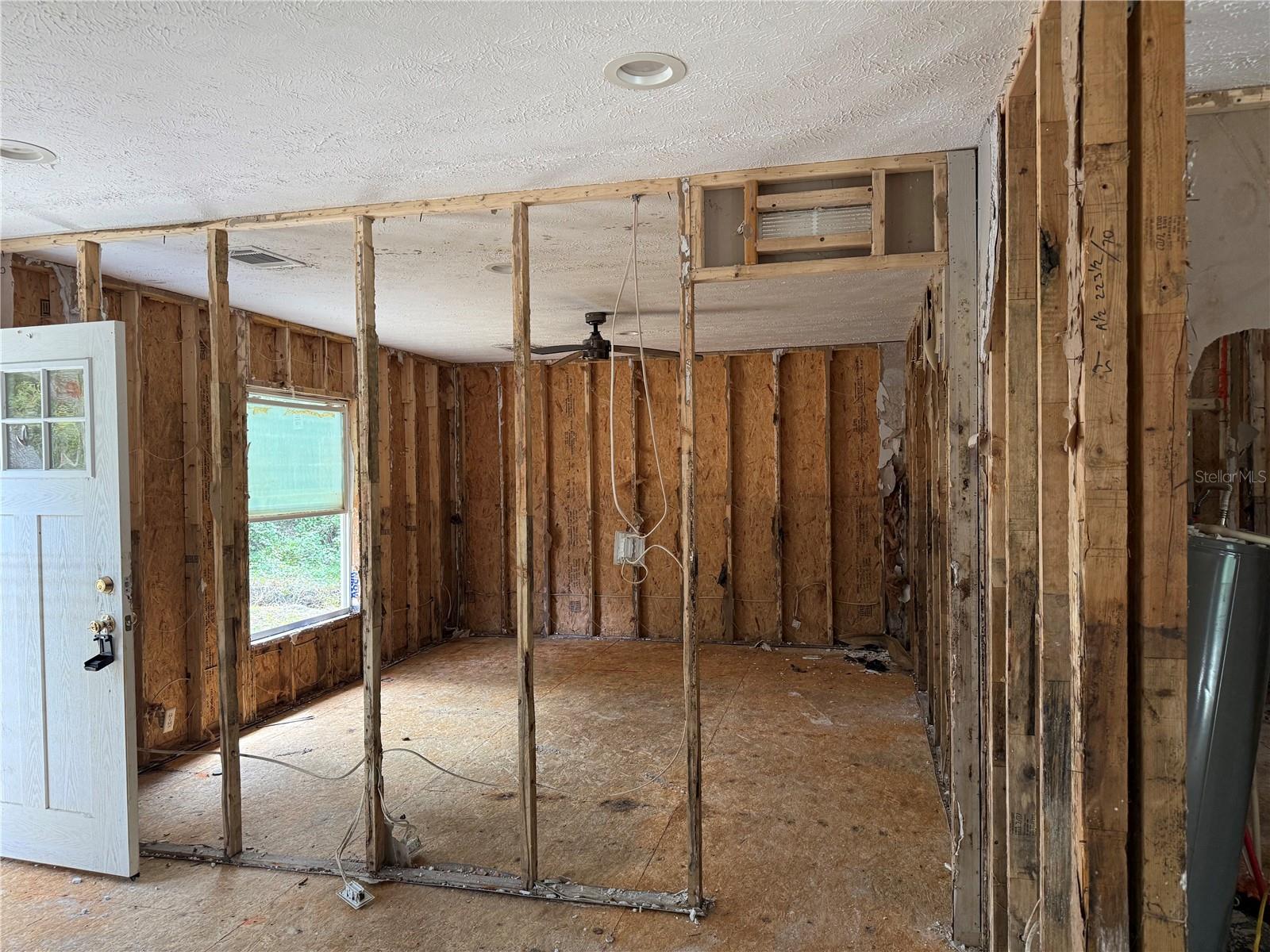 L4956042 Property Photo