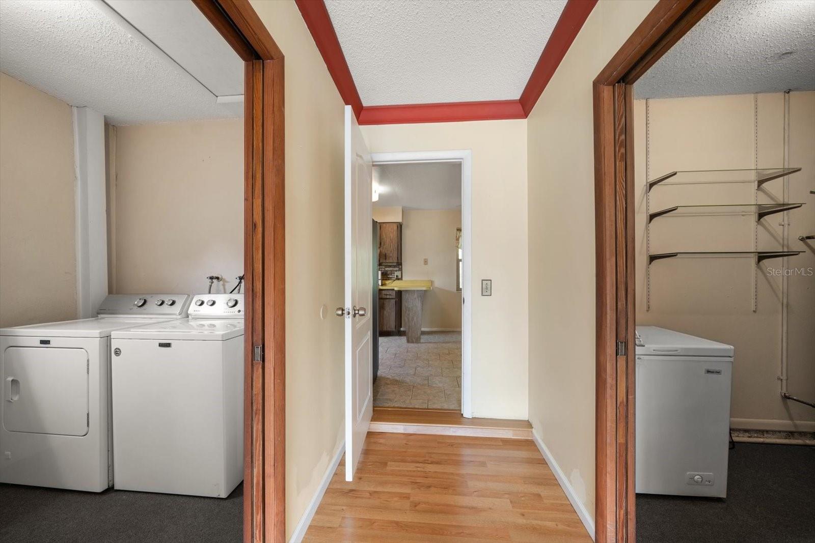 2850 SPRING LAKE DR, CLEARWATER, FL, 33759