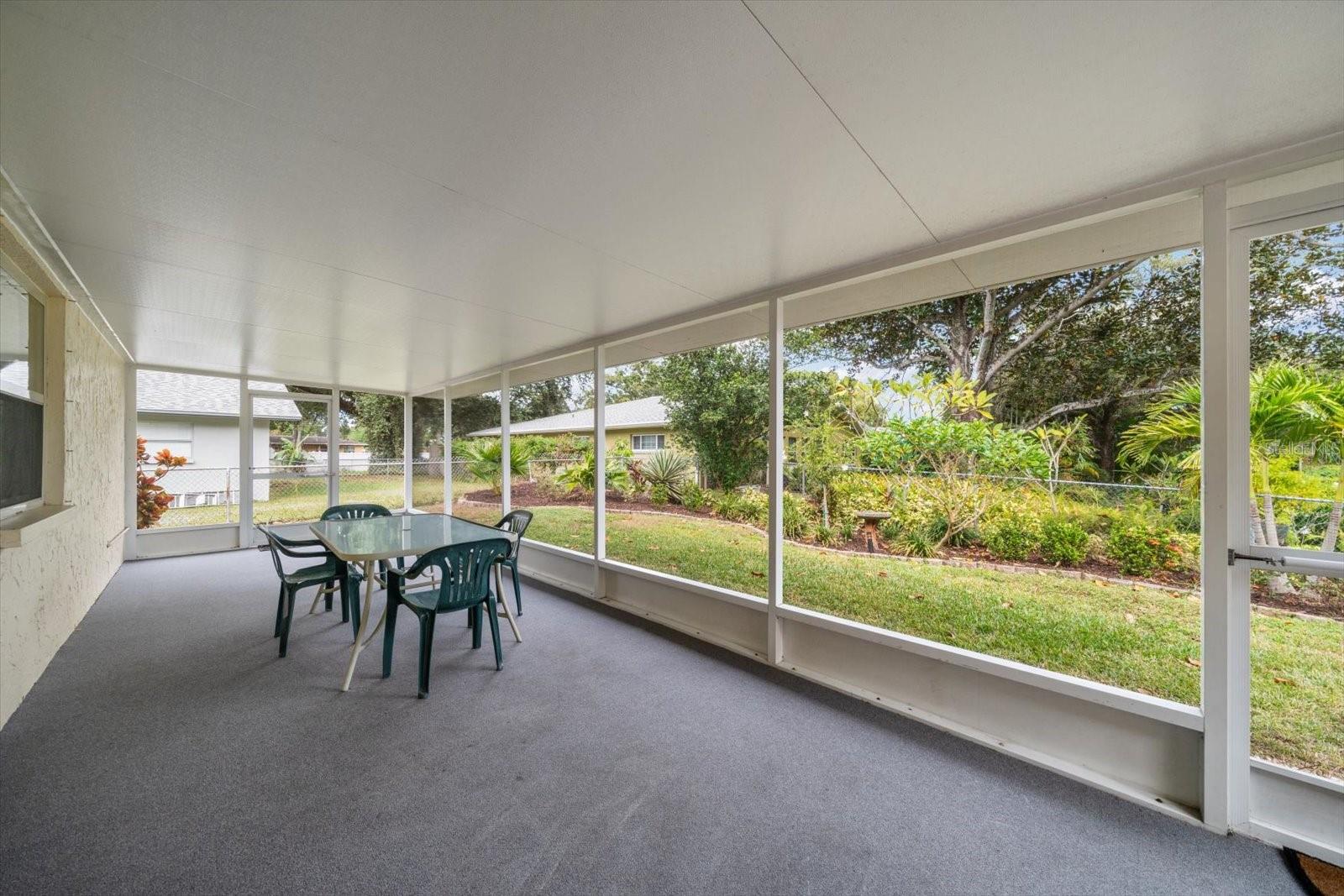 2850 SPRING LAKE DR, CLEARWATER, FL, 33759