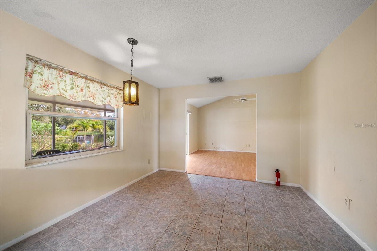 2850 SPRING LAKE DR, CLEARWATER, FL, 33759