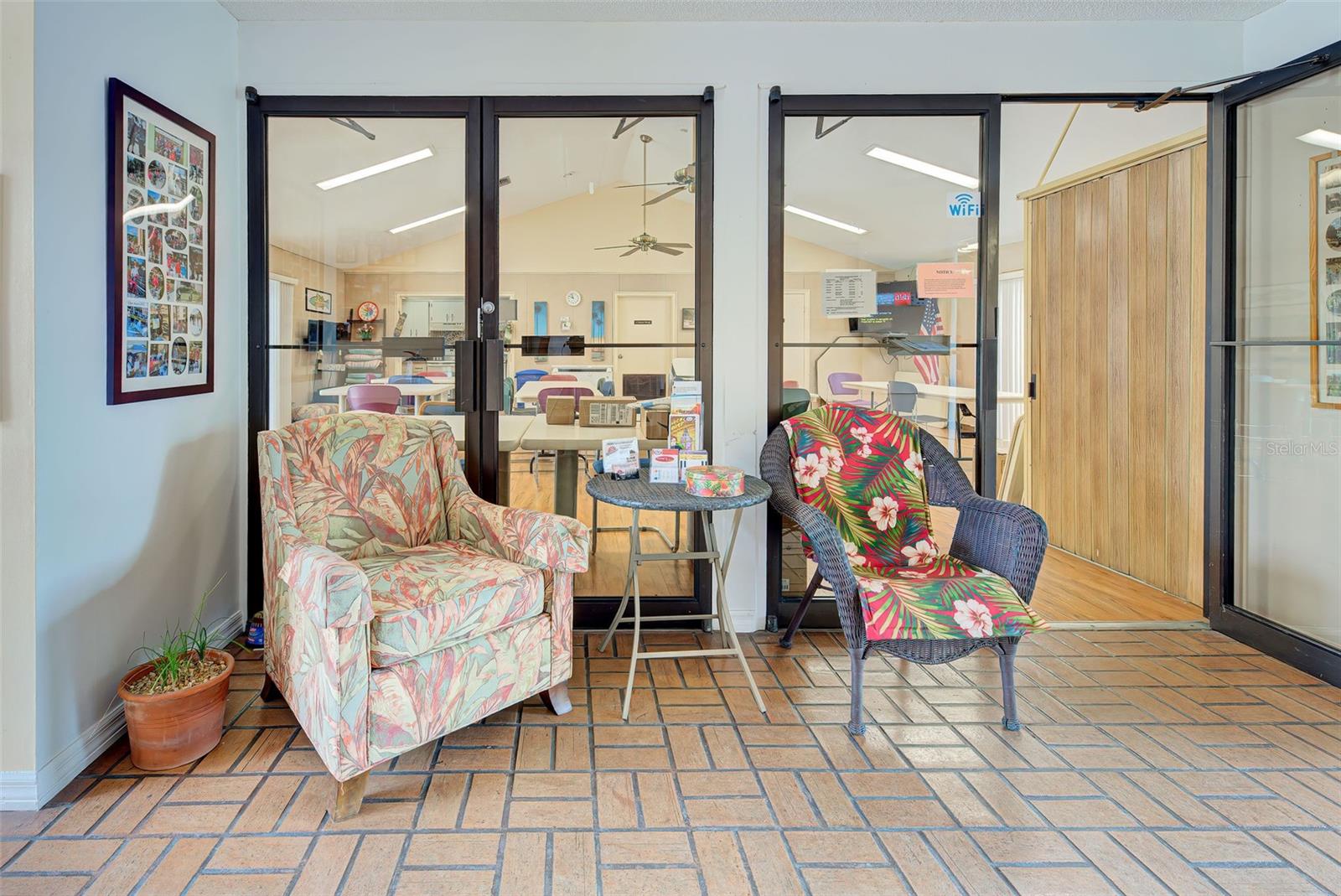 N6140638 Property Photo