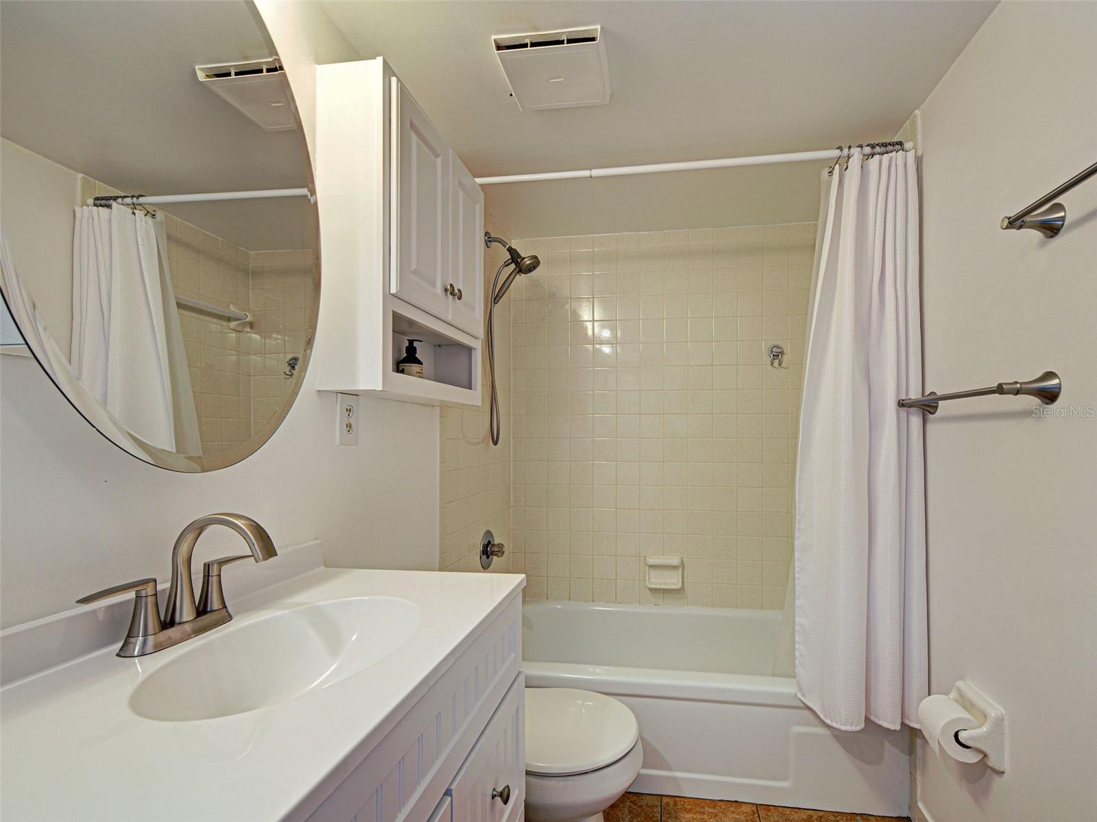 N6140638 Property Photo