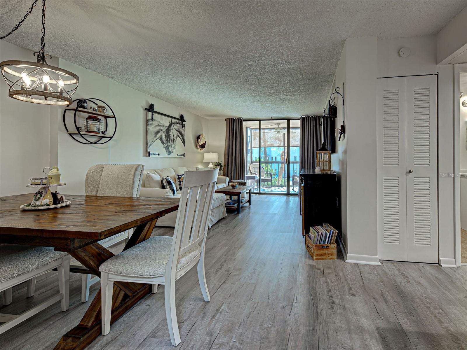 N6140638 Property Photo