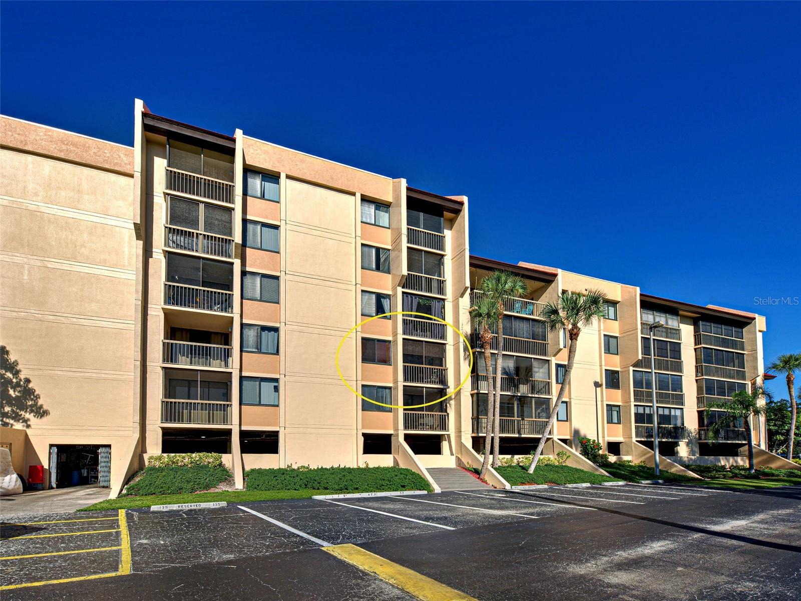 N6140638 Property Photo