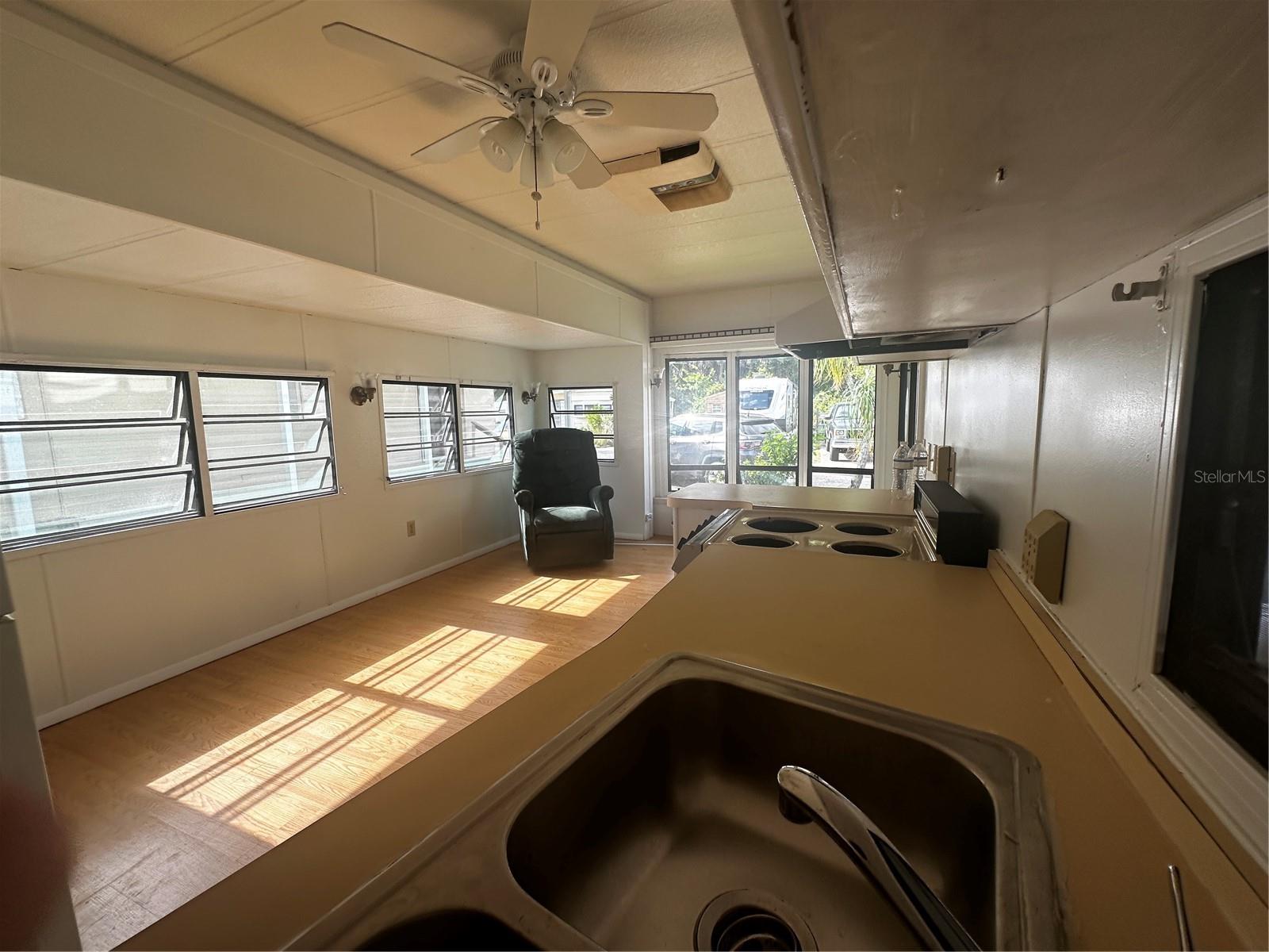 O6346613 Property Photo