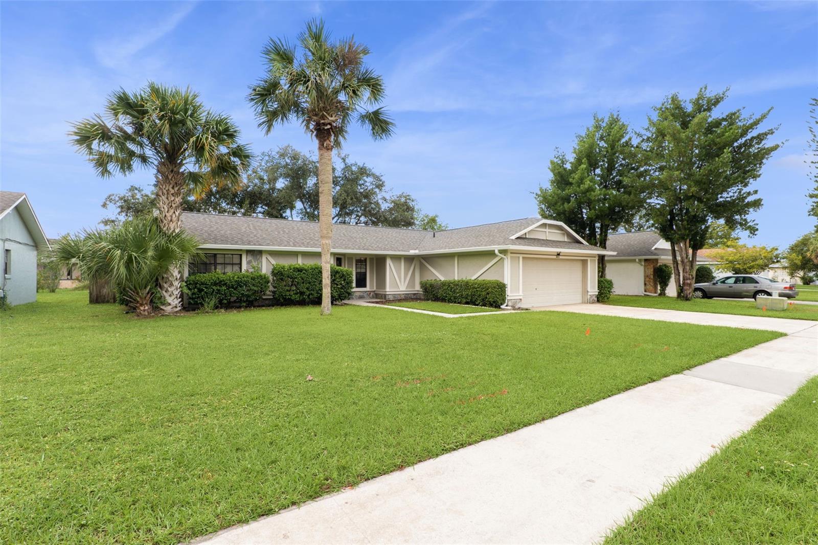 9810 BALMORAL CIR, ORLANDO, FL, 32817