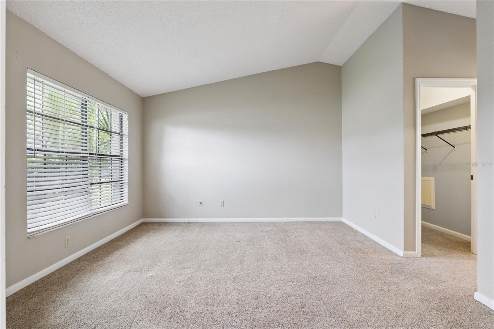 9810 BALMORAL CIR, ORLANDO, FL, 32817