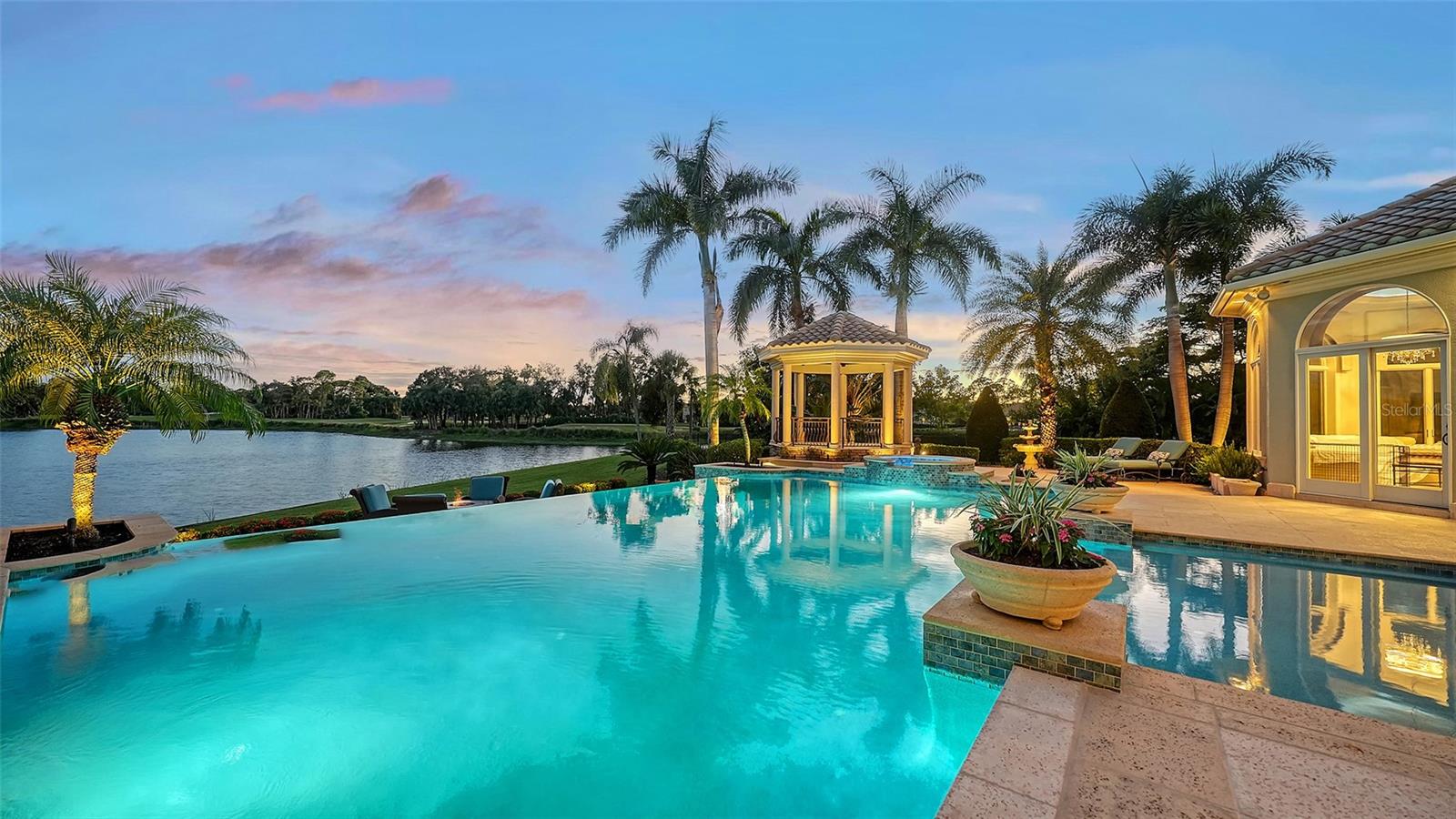 A4665937 Property Photo