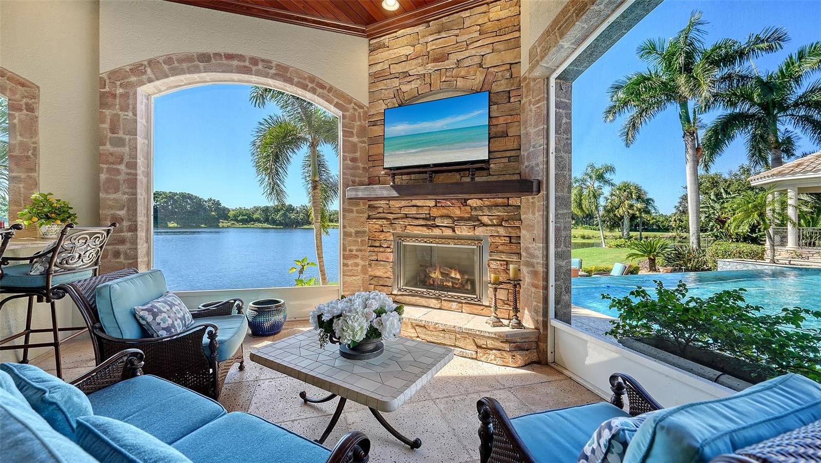 A4665937 Property Photo