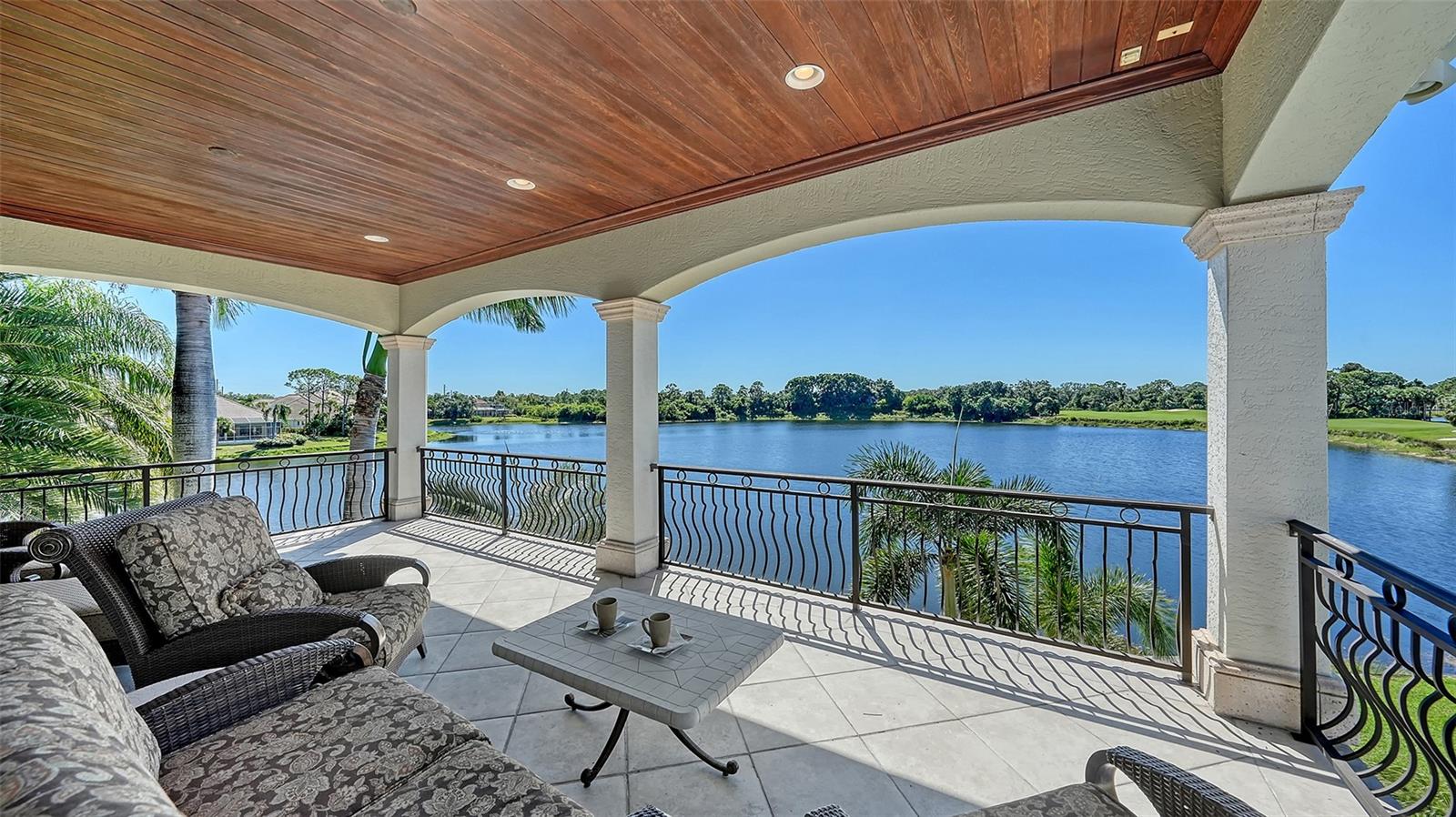 A4665937 Property Photo