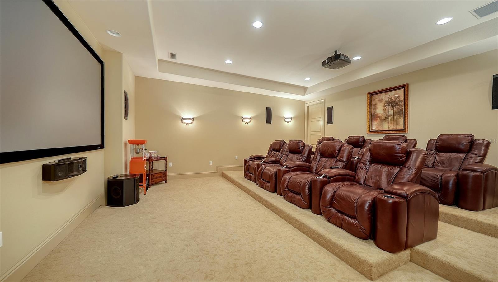 A4665937 Property Photo