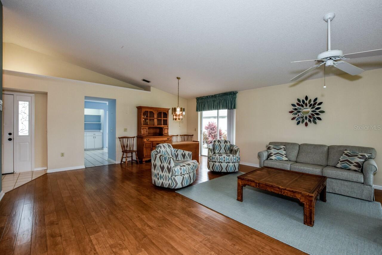 702 BRIGHTSIDE CRESCENT DR, VENICE, FL, 34293