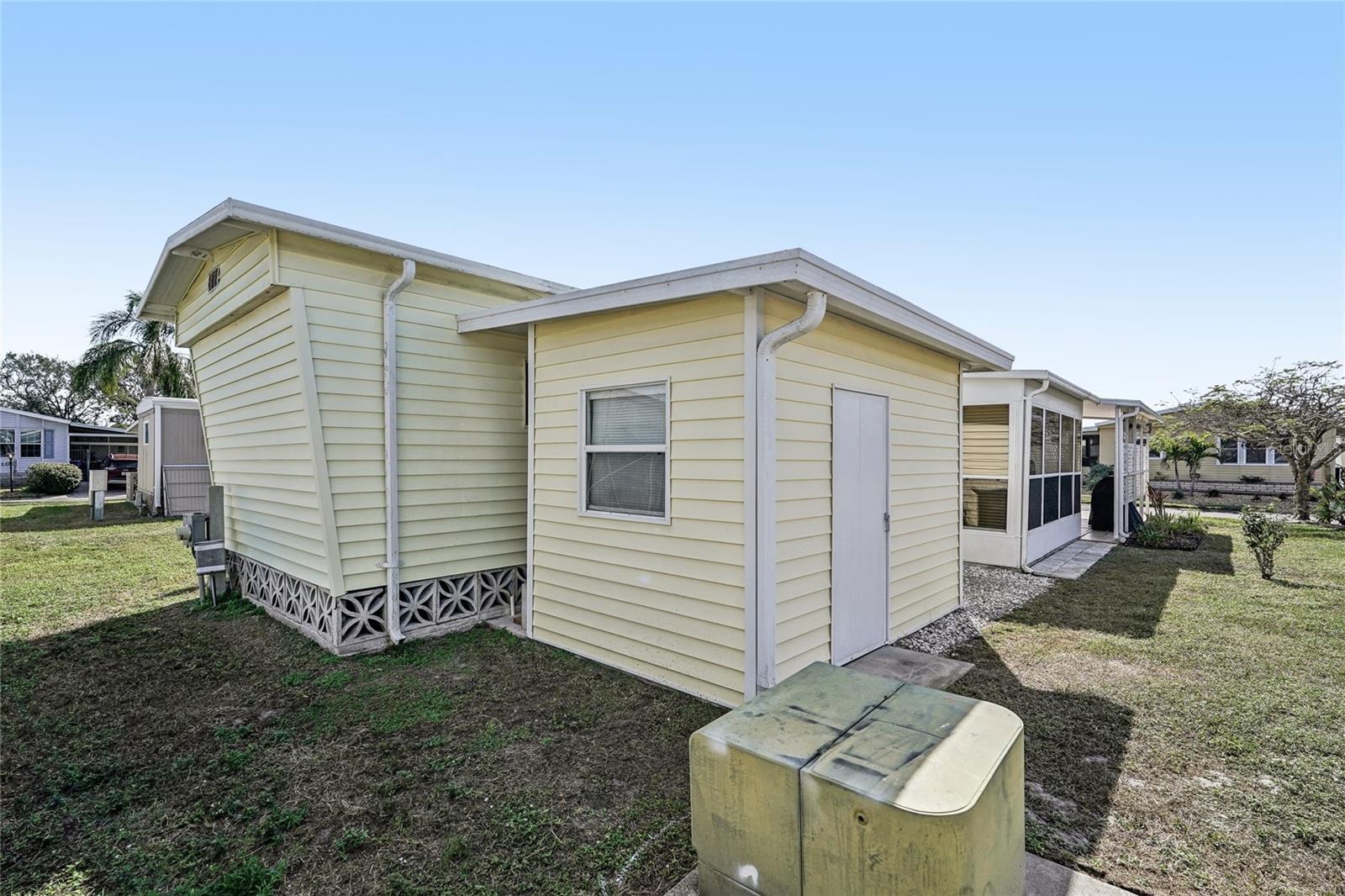 S5135232 Property Photo