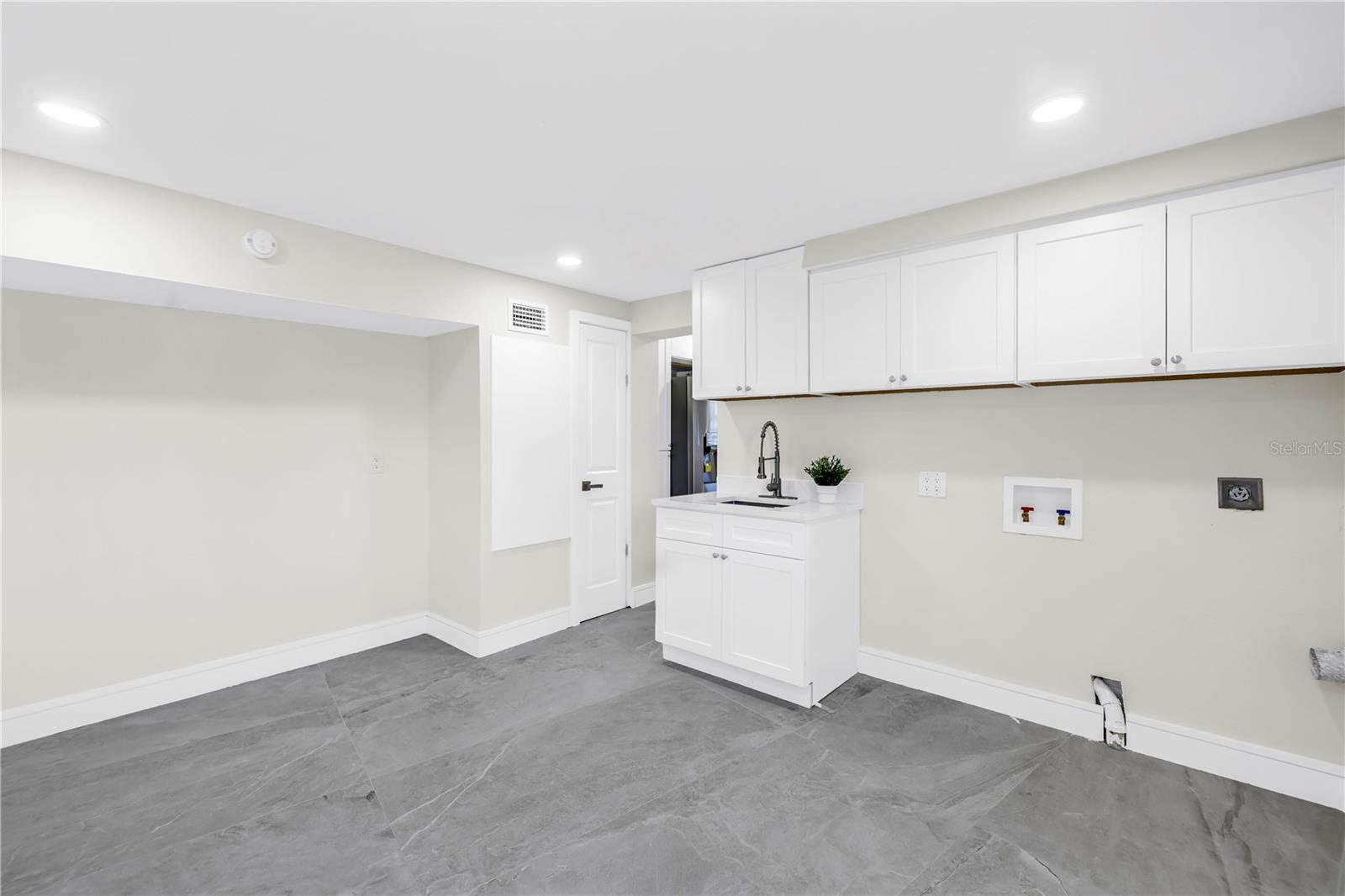 17601 STERLING TER, REDINGTON SHORES, FL, 33708