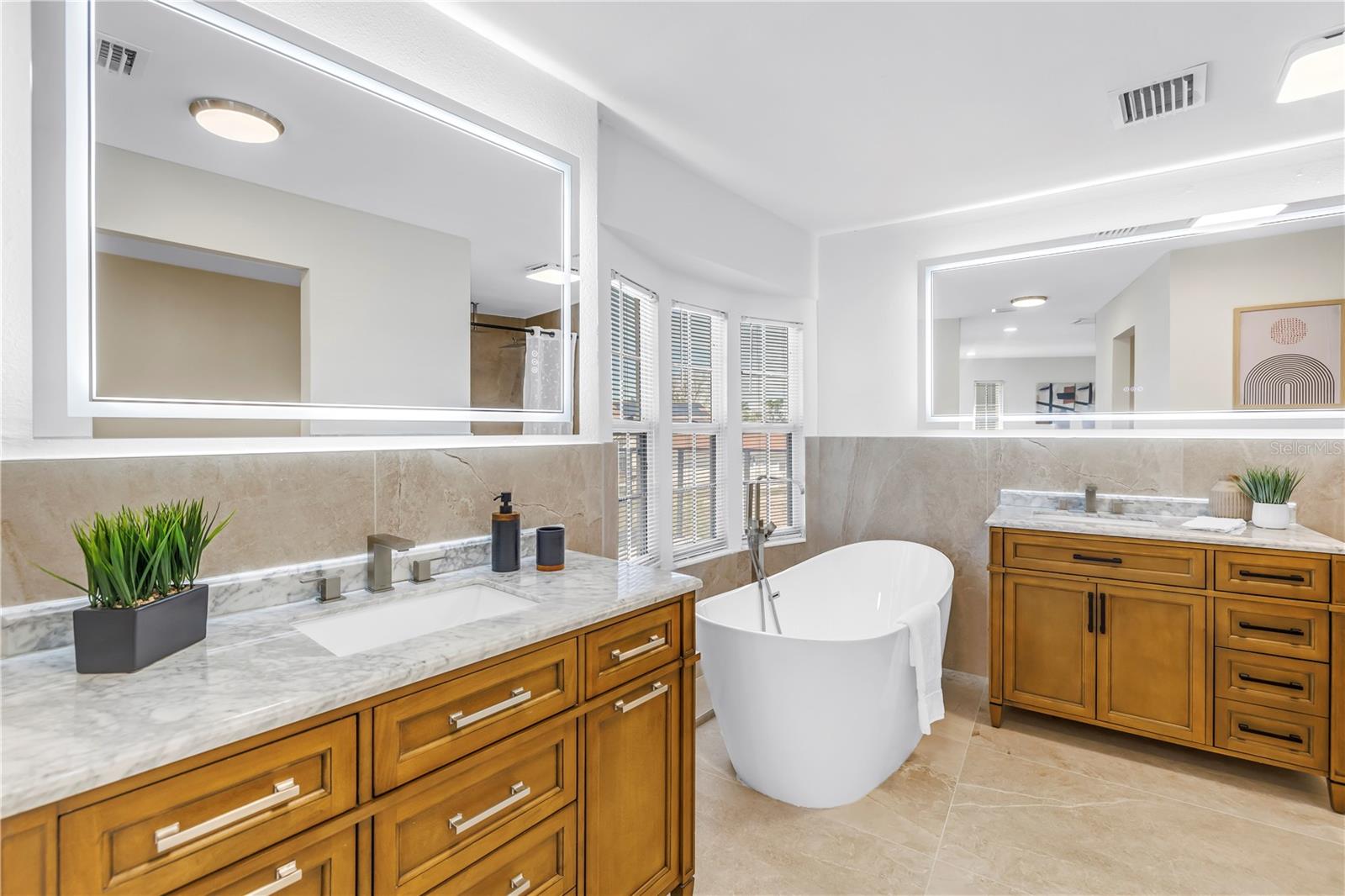 17601 STERLING TER, REDINGTON SHORES, FL, 33708