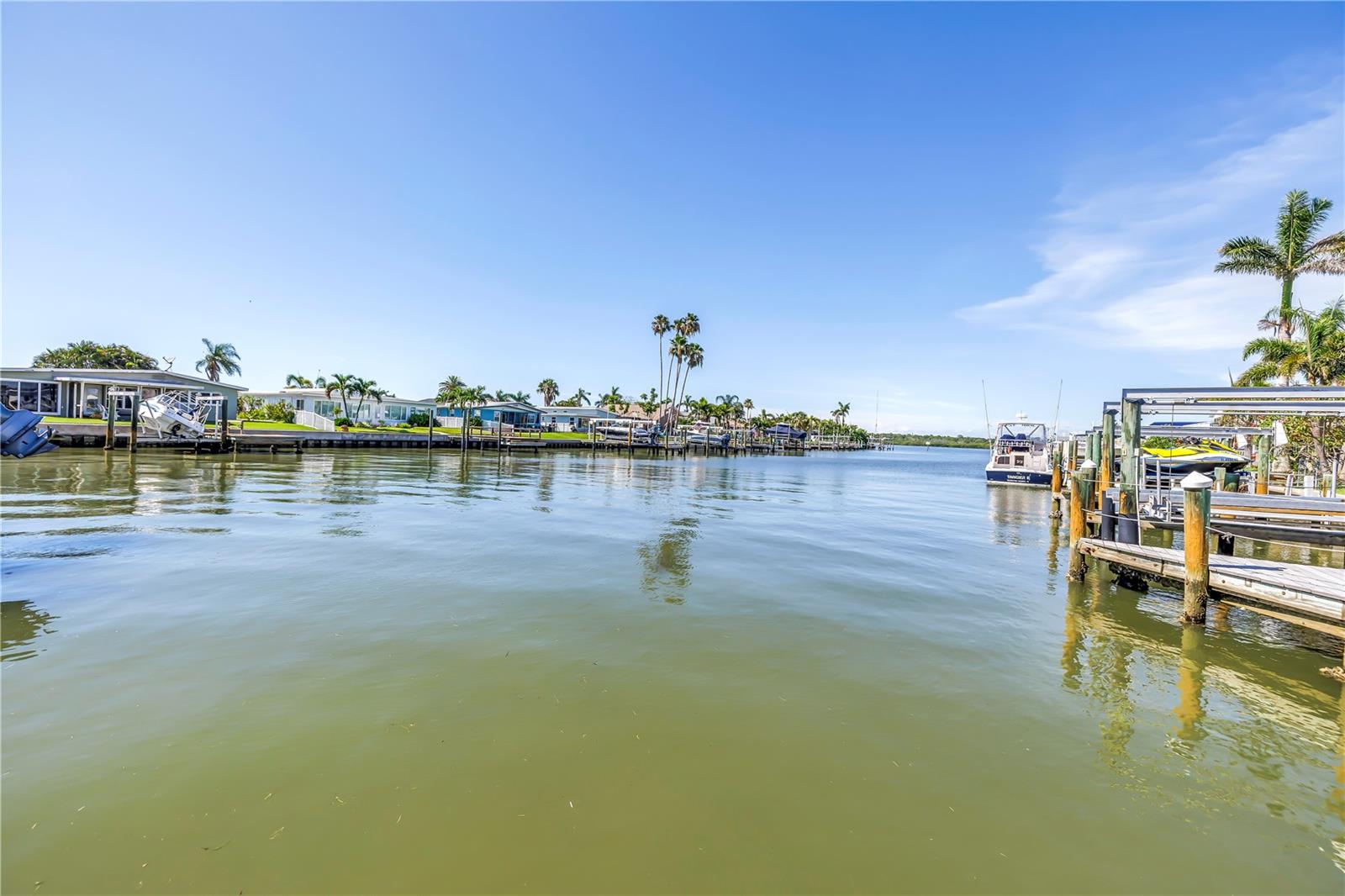 17601 STERLING TER, REDINGTON SHORES, FL, 33708