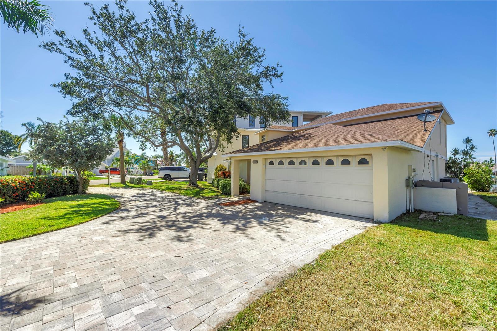17601 STERLING TER, REDINGTON SHORES, FL, 33708