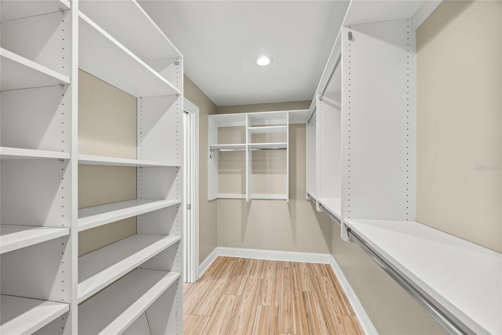 4085 42ND AVE S, ST PETERSBURG, FL, 33711