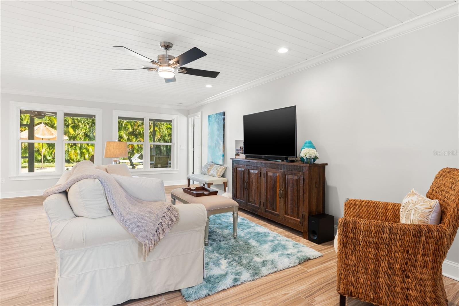 4085 42ND AVE S, ST PETERSBURG, FL, 33711