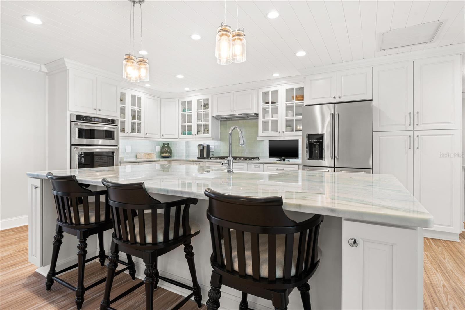 4085 42ND AVE S, ST PETERSBURG, FL, 33711