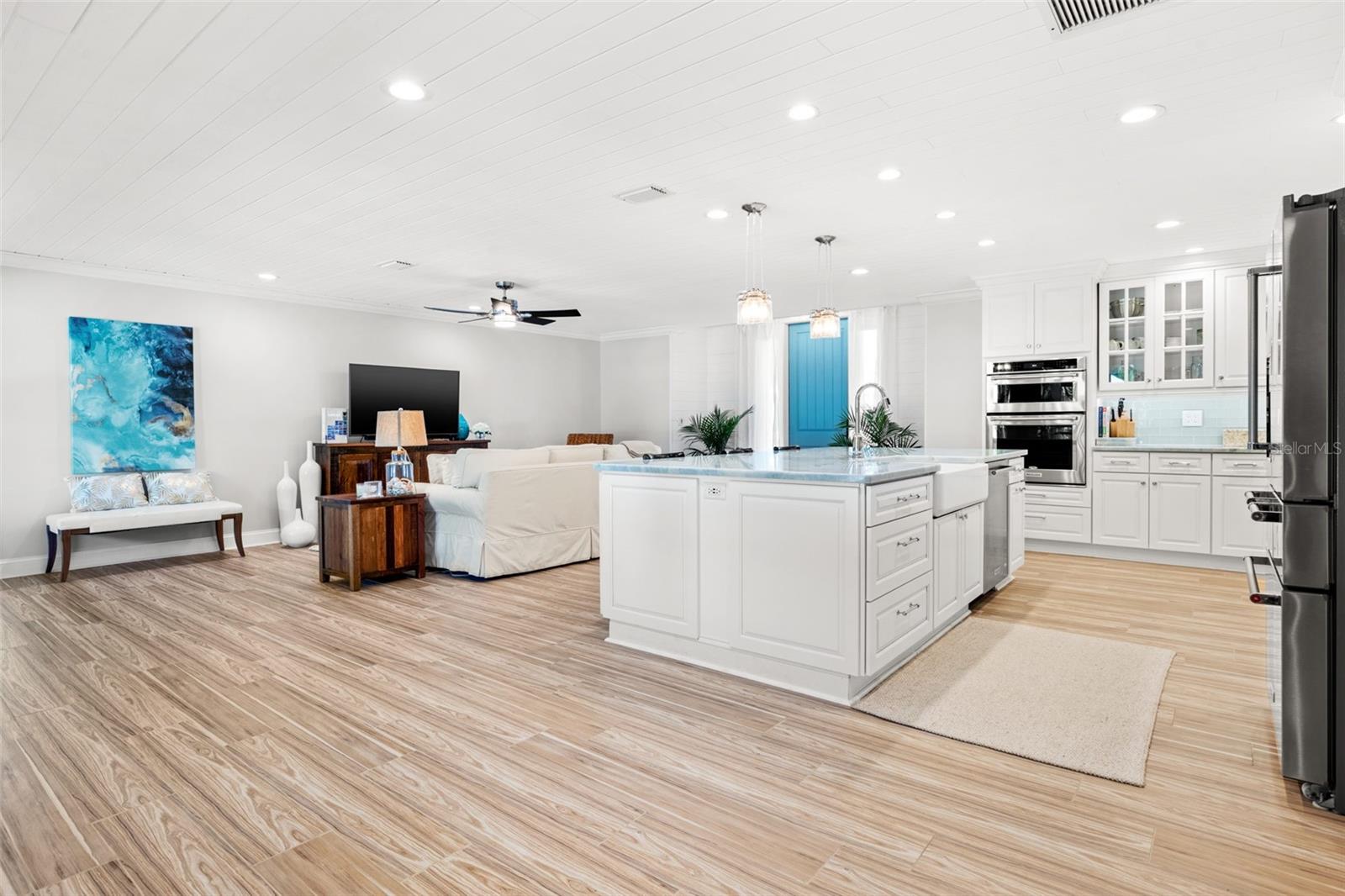 4085 42ND AVE S, ST PETERSBURG, FL, 33711