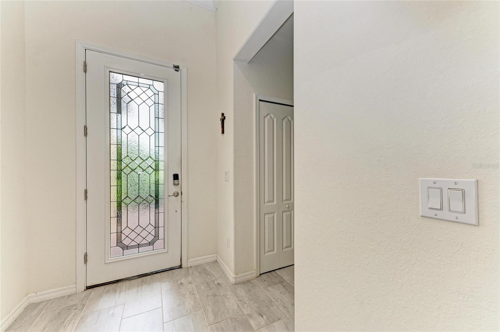 10221 LOCH LOMOND DR, BRADENTON, FL, 34211