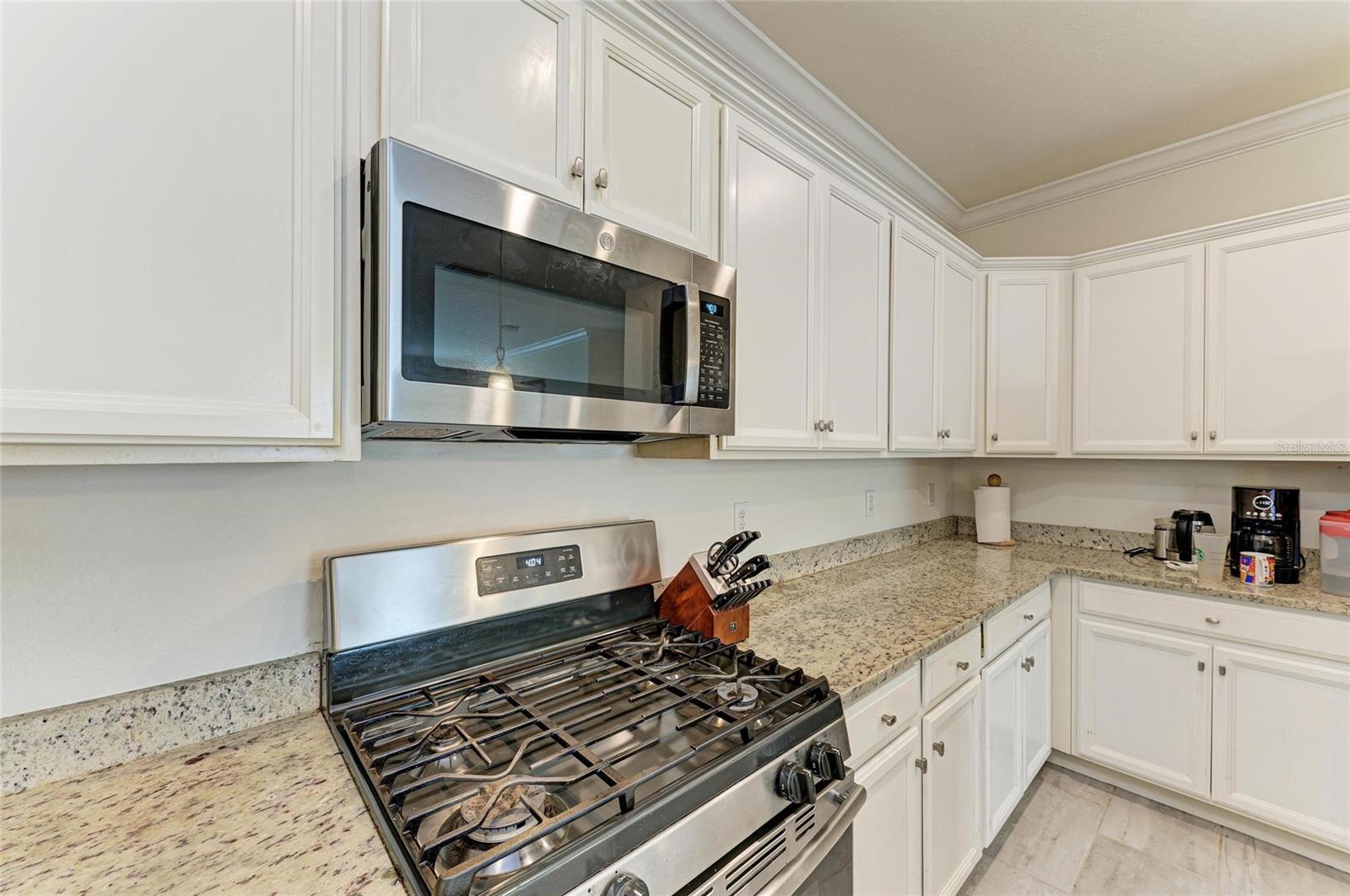 10221 LOCH LOMOND DR, BRADENTON, FL, 34211