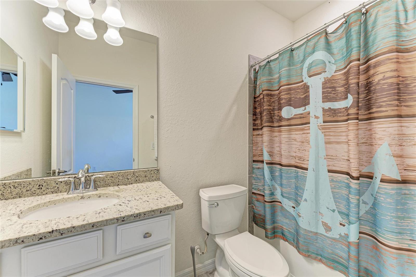 10221 LOCH LOMOND DR, BRADENTON, FL, 34211