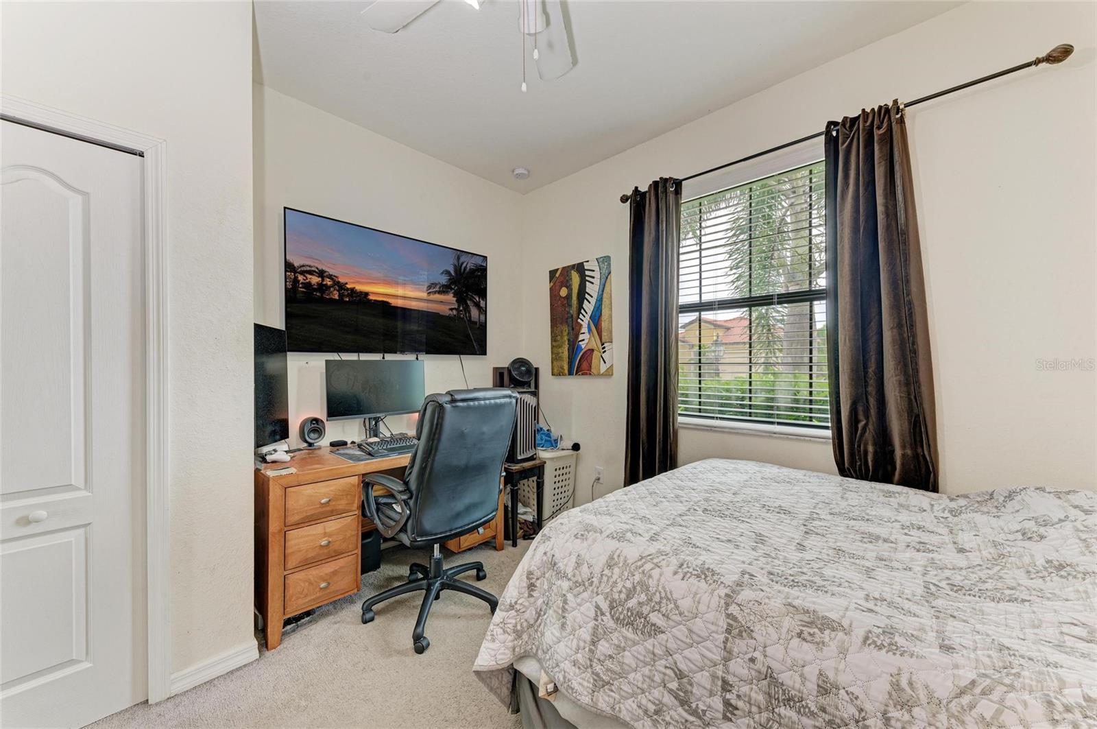 10221 LOCH LOMOND DR, BRADENTON, FL, 34211