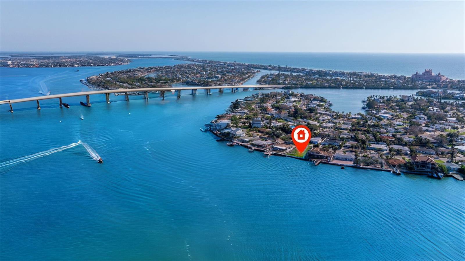 TB8430544 Property Photo