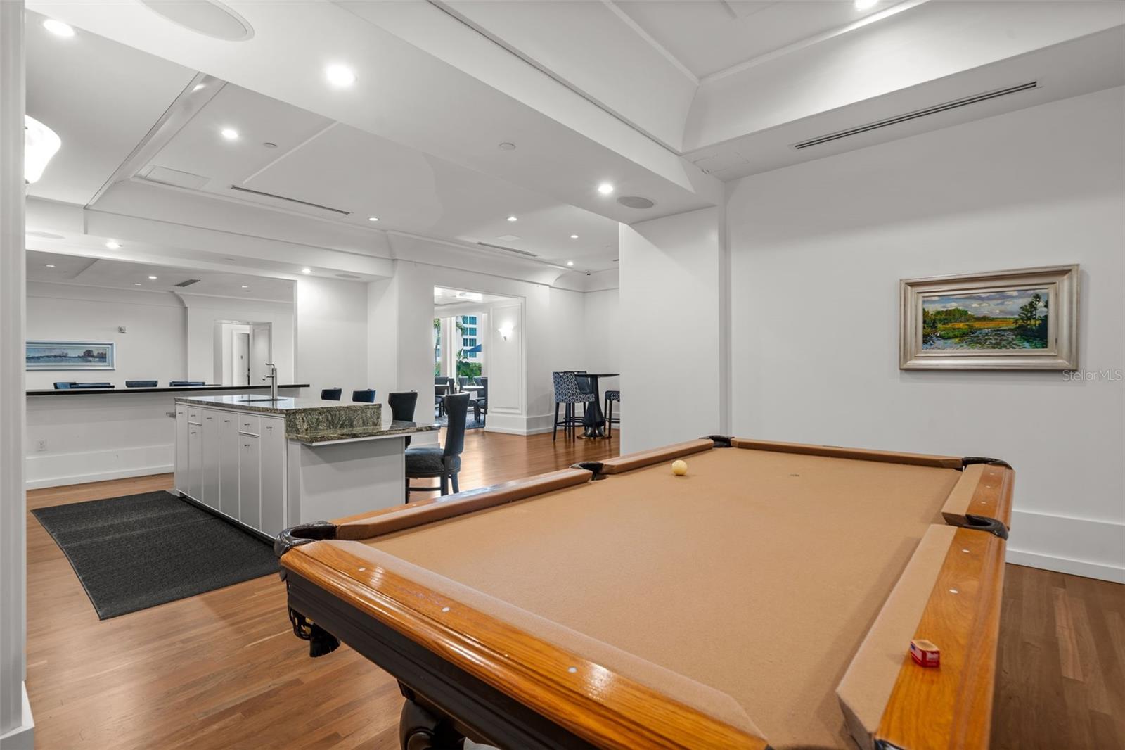 A4665964 Property Photo