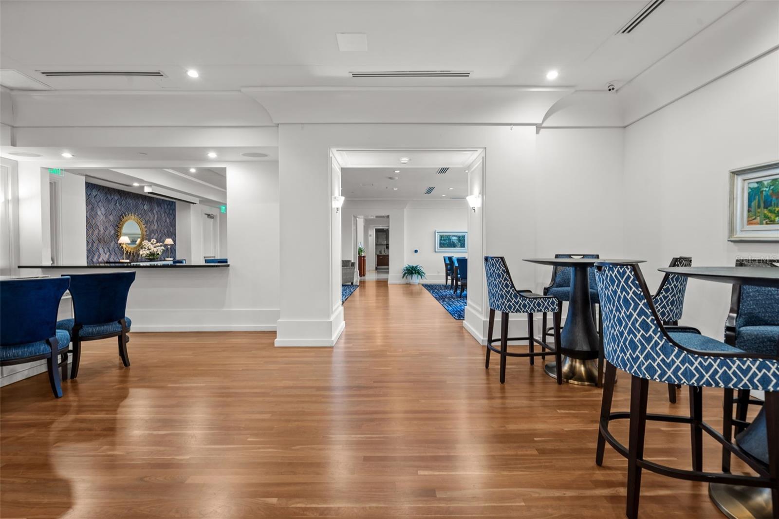 A4665964 Property Photo