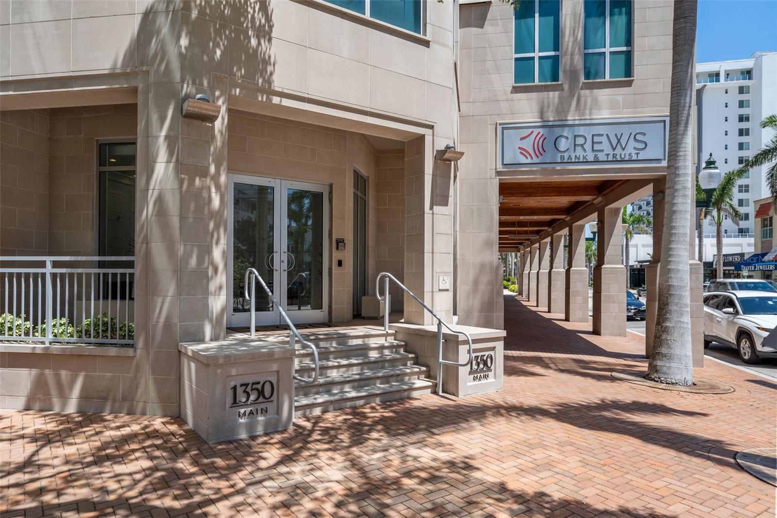A4665964 Property Photo