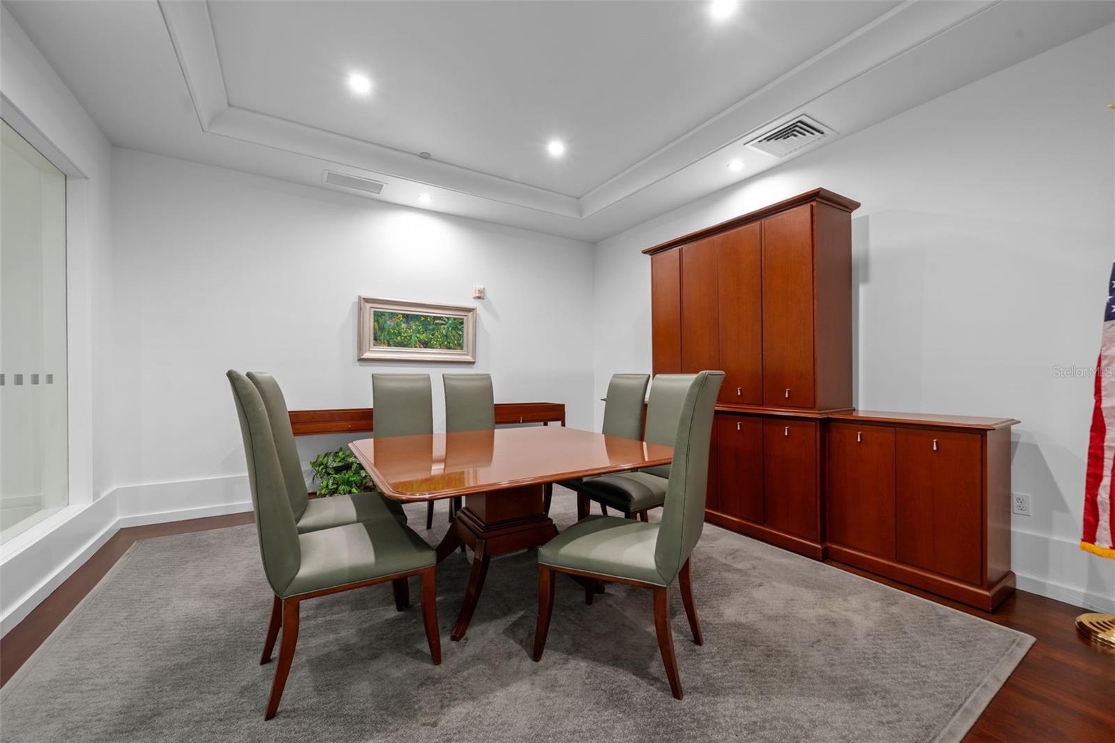 A4665964 Property Photo