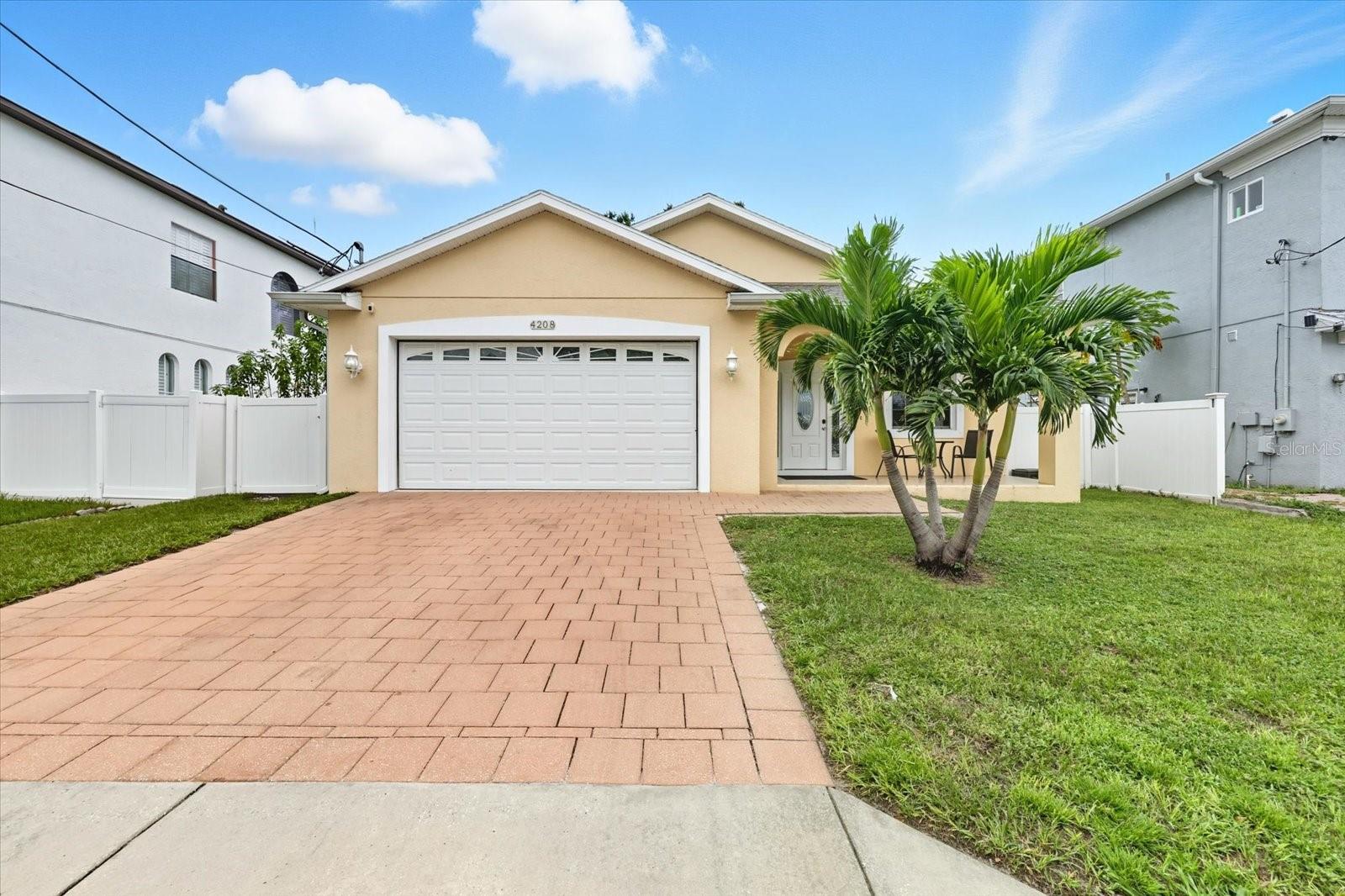 4208 N HOWARD AVE, TAMPA, FL, 33607