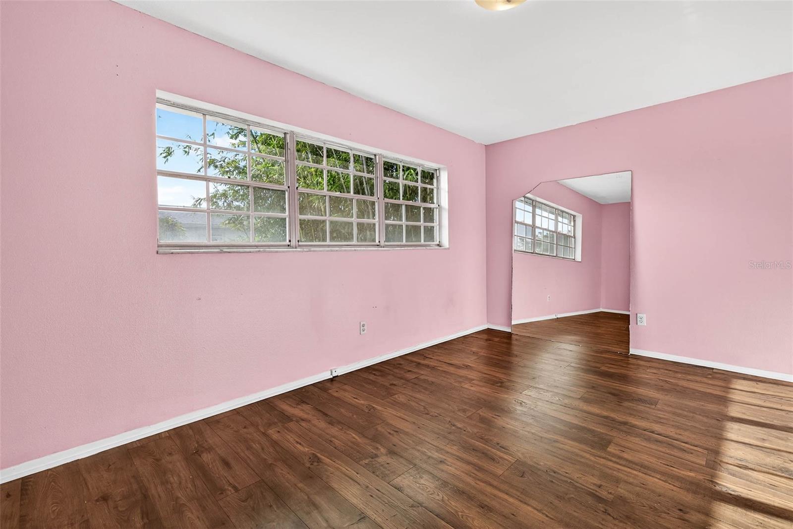 10008 OAK HILL DR, TEMPLE TERRACE, FL, 33617