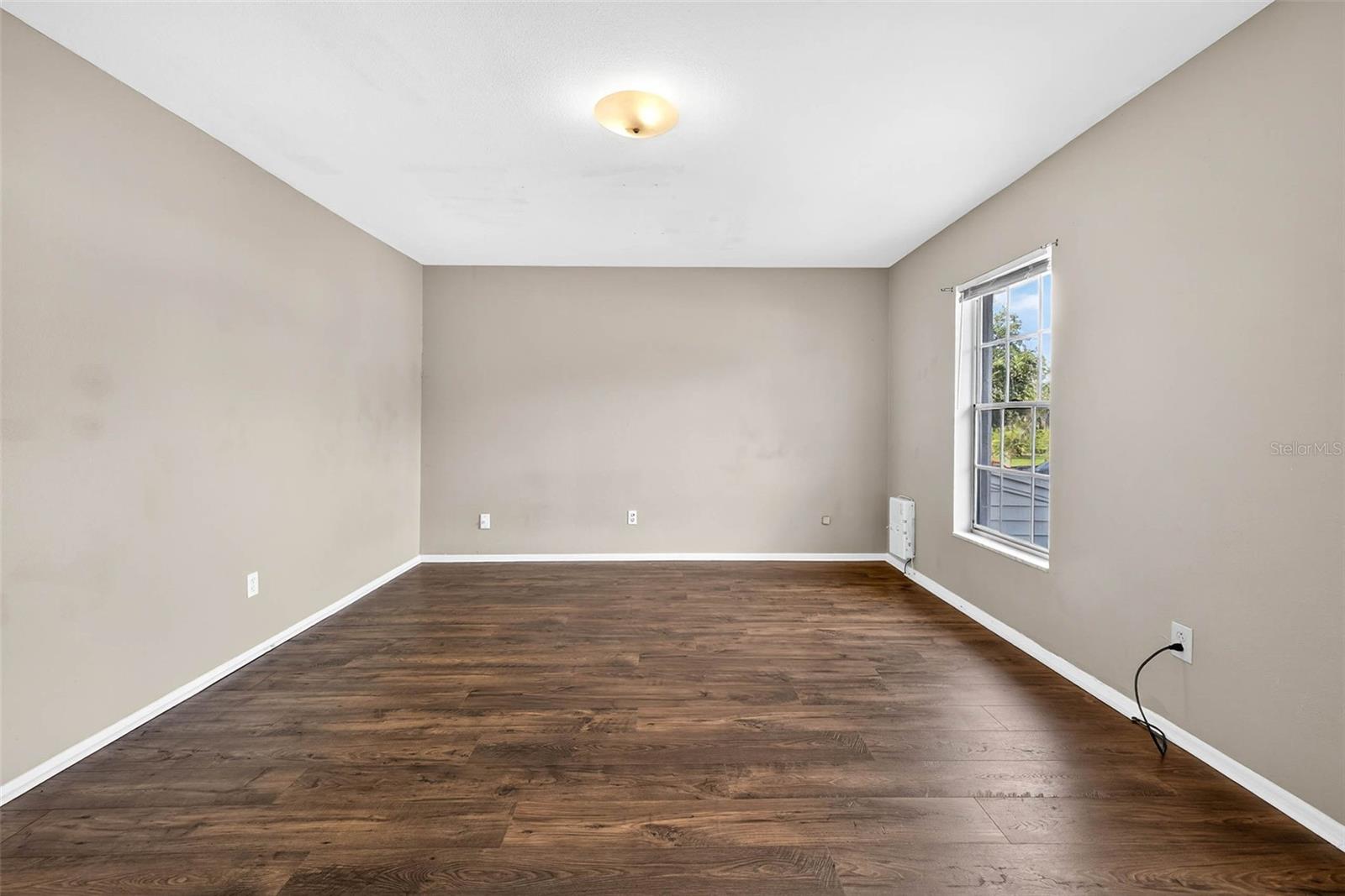 10008 OAK HILL DR, TEMPLE TERRACE, FL, 33617